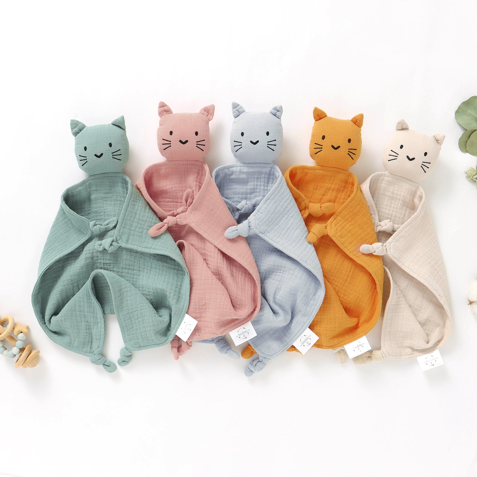 Cat Organic Cotton Muslin Comforter