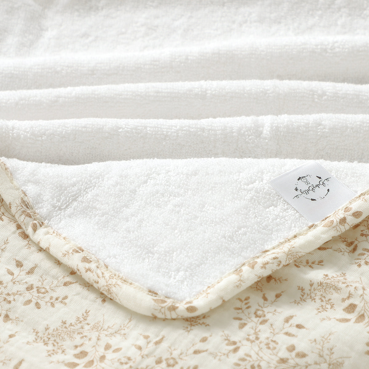 Neutral Changing Mat Organic Cotton Travel Changing Mat - Neutral Floral – BabyBellsUK